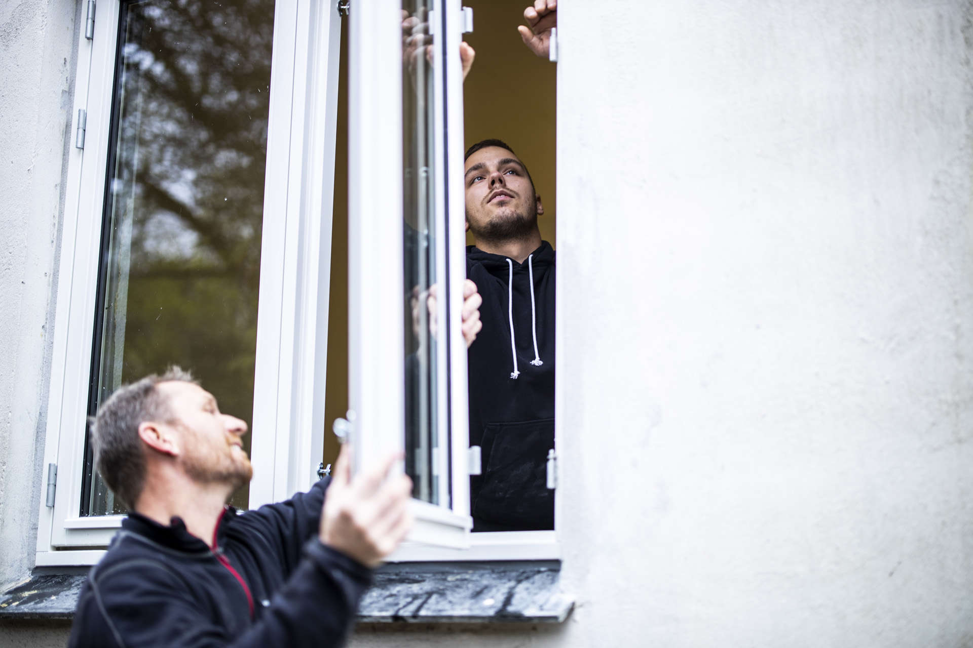 montering af døre og vinduer