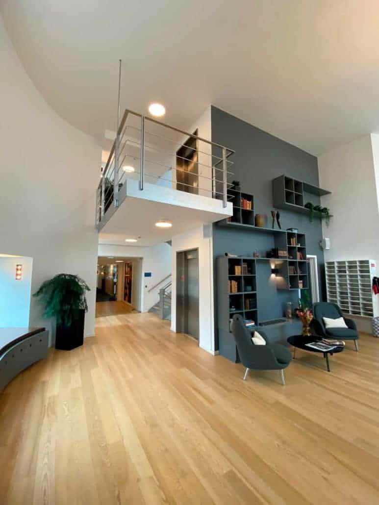 Som maler til erhverv kan vi hjælpe din virksomhed